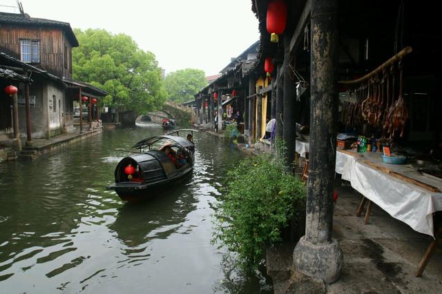 高中生抑郁：运动能否成为缓解之法？科学运动干预的策略与实践<陕西优艺墨堂>